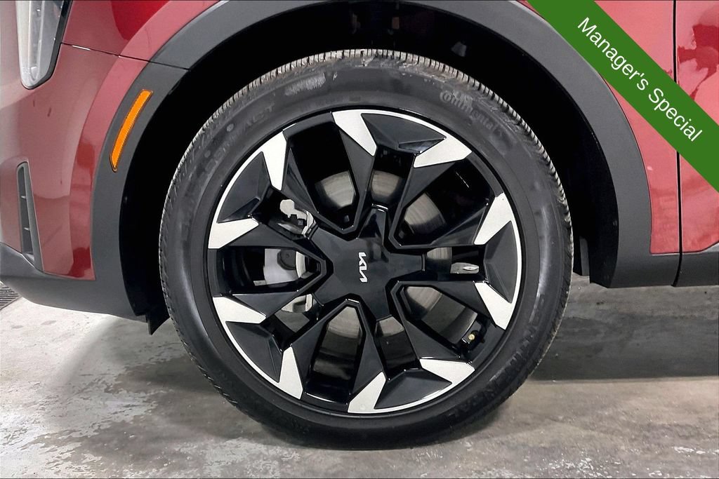Used 2025 Kia Sorento EX w/ Panoramic Sunroof Package FWD image 10