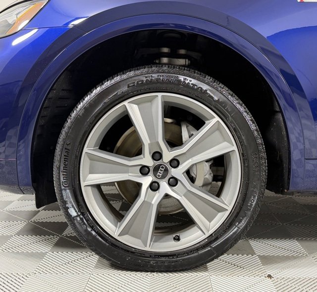 Certified 2025 Audi Q5 2.0T Premium image 9