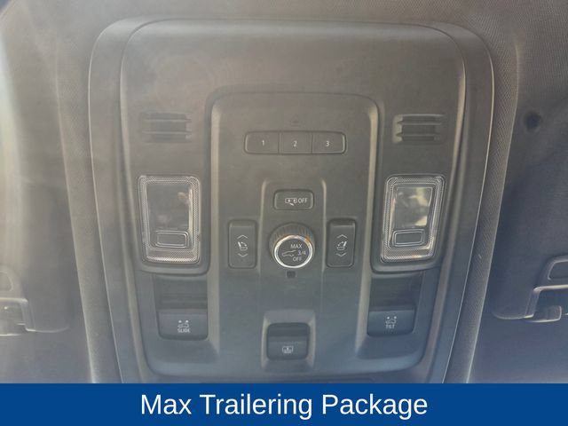 Used 2021 Chevrolet Tahoe Premier w/ Premium Package AWD/4WD image 34