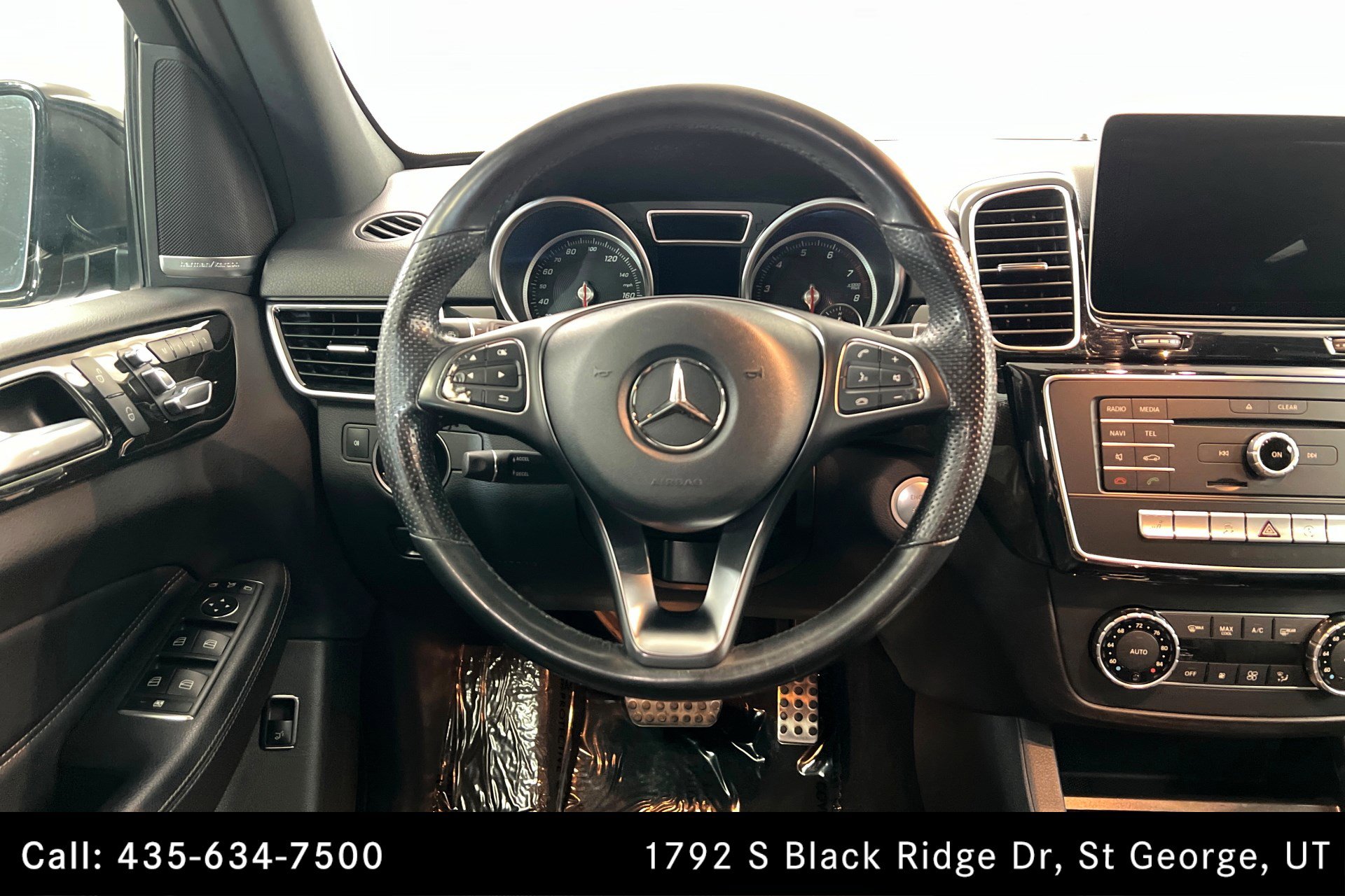 Used 2019 Mercedes-Benz GLE 400 4MATIC w/ Premium 1 Package image 12