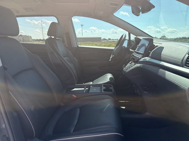Used 2025 Honda Odyssey Touring image 14