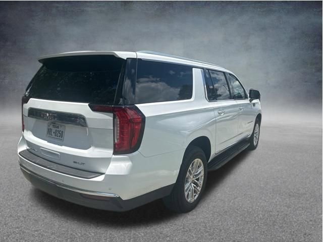 Used 2024 GMC Yukon XL SLT w/ SLT Luxury Package AWD/4WD image 7