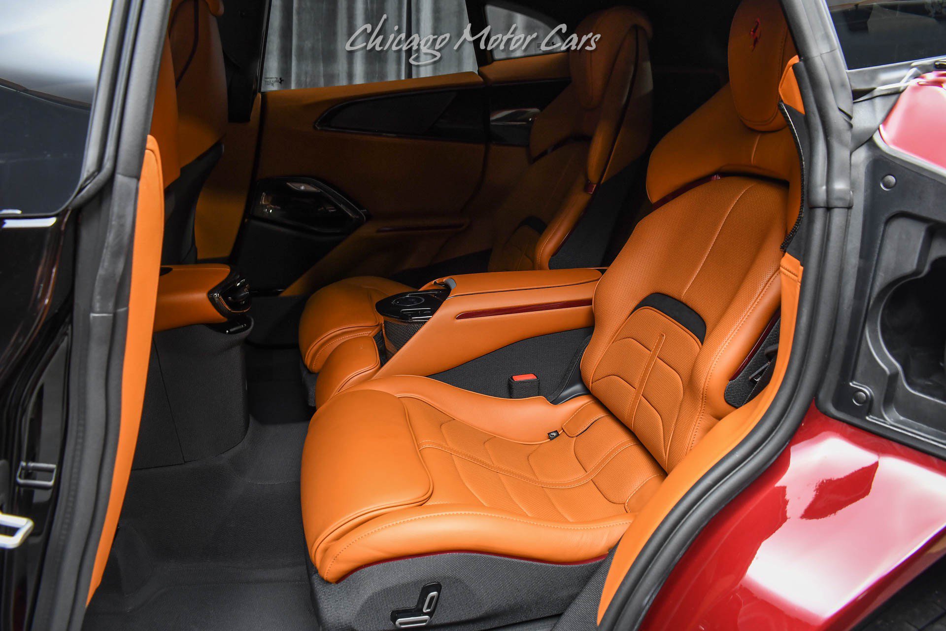Used 2026 Ferrari Purosangue AWD/4WD image 31