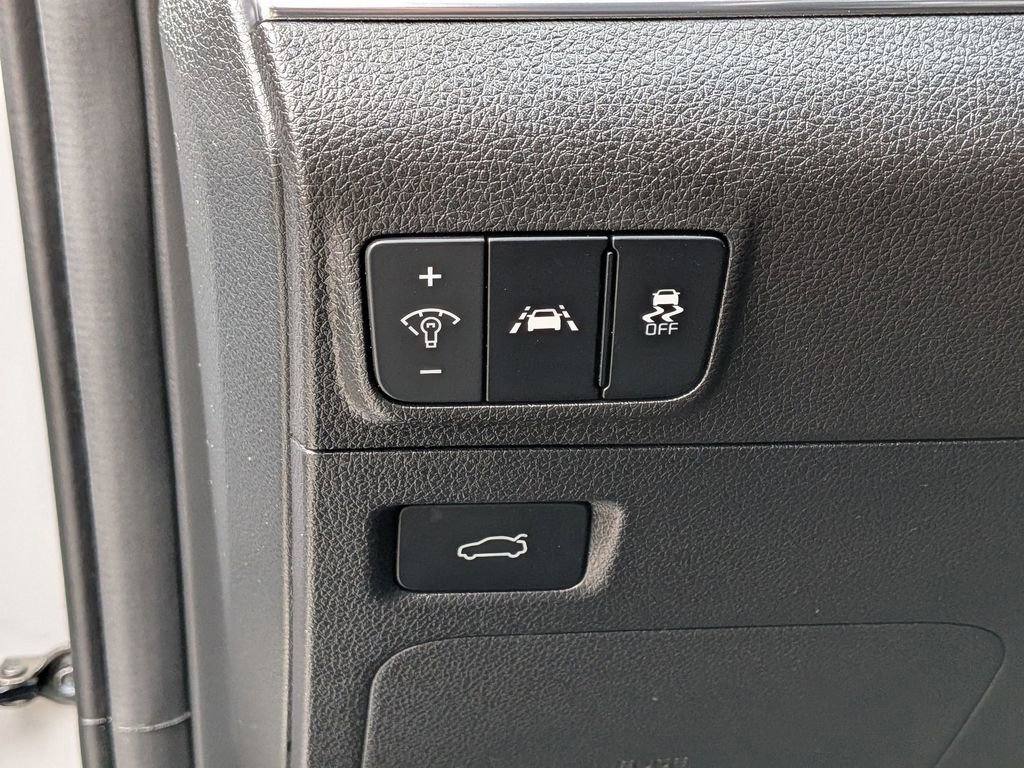 Certified 2023 Kia K5 GT w/ GT1 Package image 15