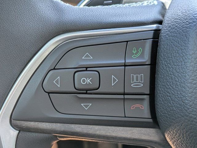 New 2025 Jeep Grand Cherokee Limited w/ Trailer Tow Package image 22