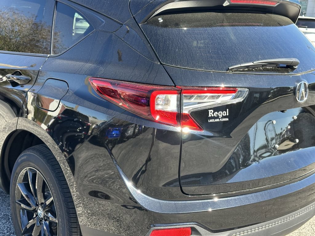 New 2025 Acura RDX SH-AWD image 11