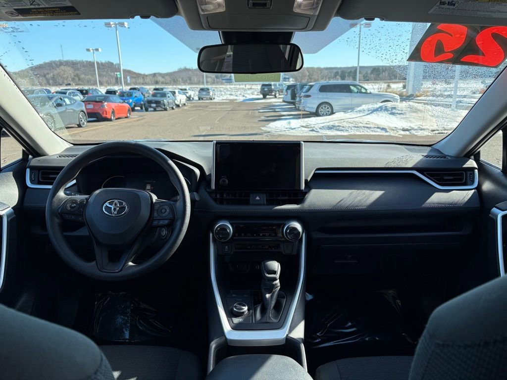 Certified 2025 Toyota RAV4 LE AWD/4WD image 14