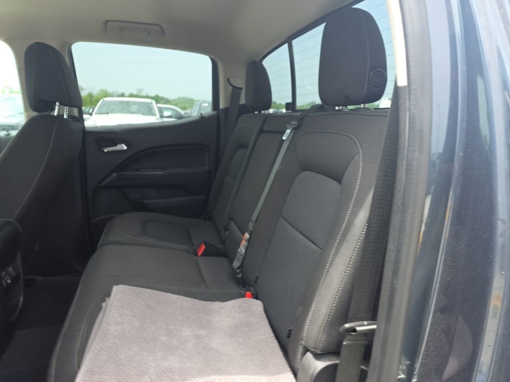 Used 2019 Chevrolet Colorado LT w/ LT Convenience Package AWD/4WD image 12