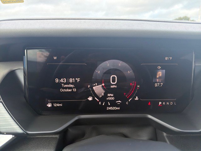 Used 2026 GMC Acadia Elevation w/ Elevation Premium Package FWD image 6