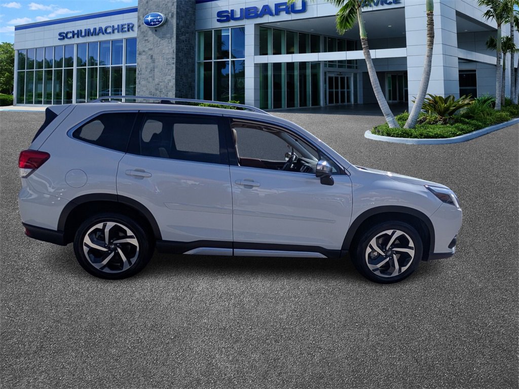 Used 2022 Subaru Forester Touring image 8