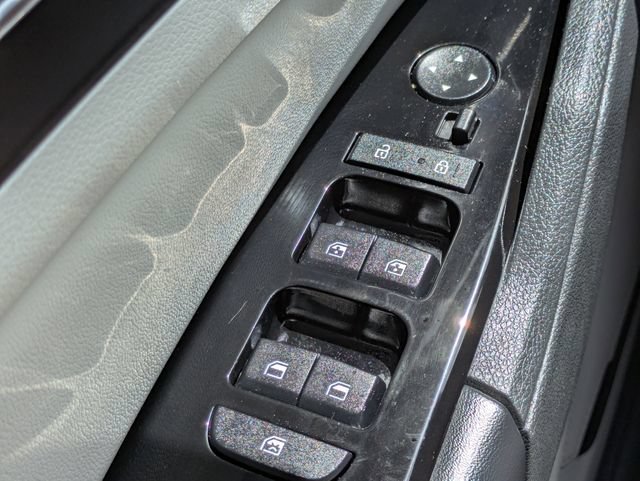 Used 2023 Kia Sportage EX FWD image 24