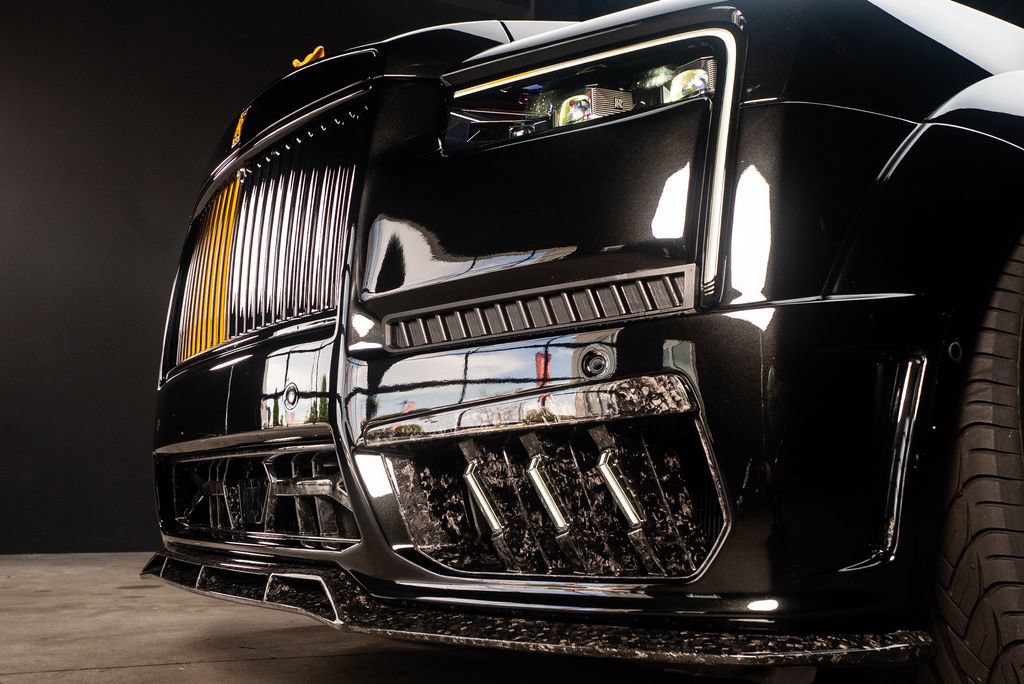 Used 2025 Rolls-Royce Cullinan AWD/4WD image 9
