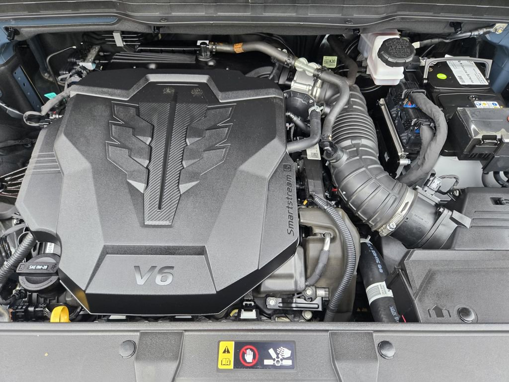 Used 2024 Kia Carnival SX Prestige image 32