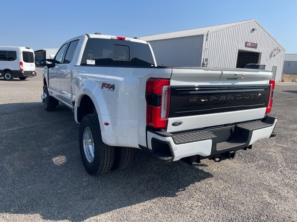 New 2026 Ford F350 Platinum image 2