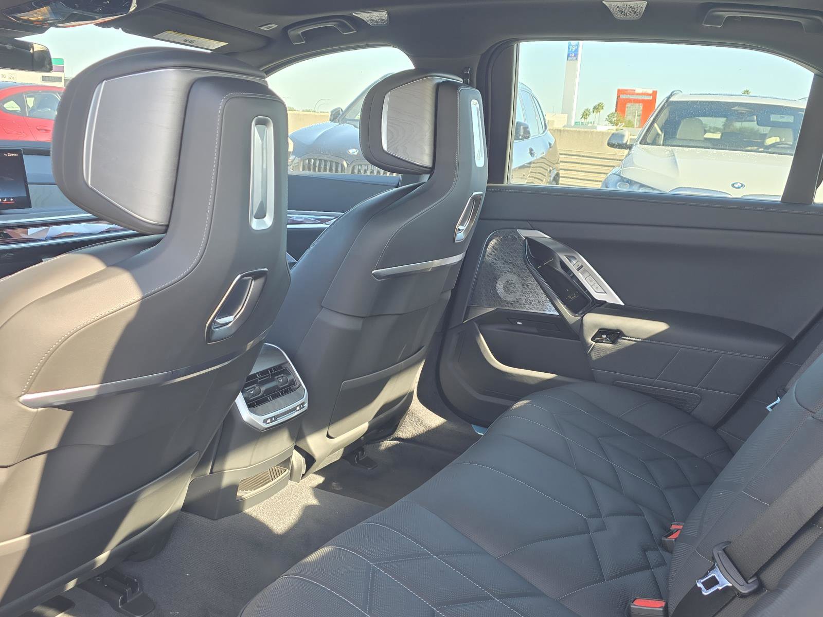 New 2025 BMW 760i xDrive image 11