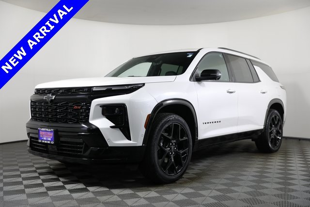 Used 2024 Chevrolet Traverse RS