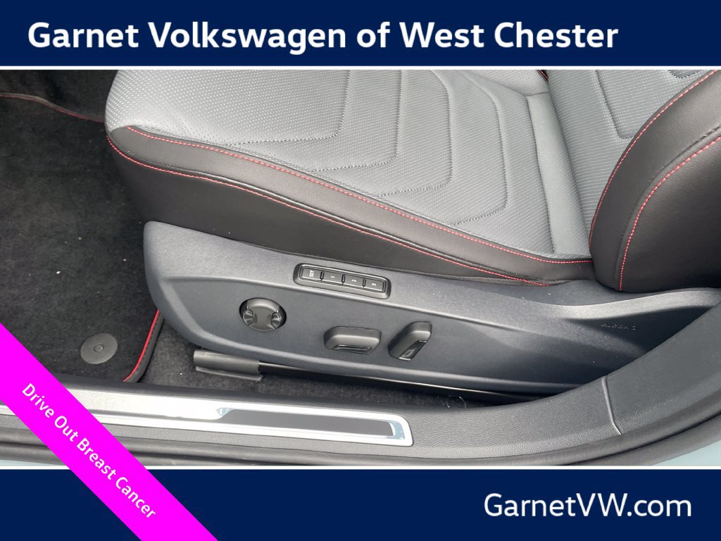 New 2026 Volkswagen Jetta GLI Autobahn FWD image 10