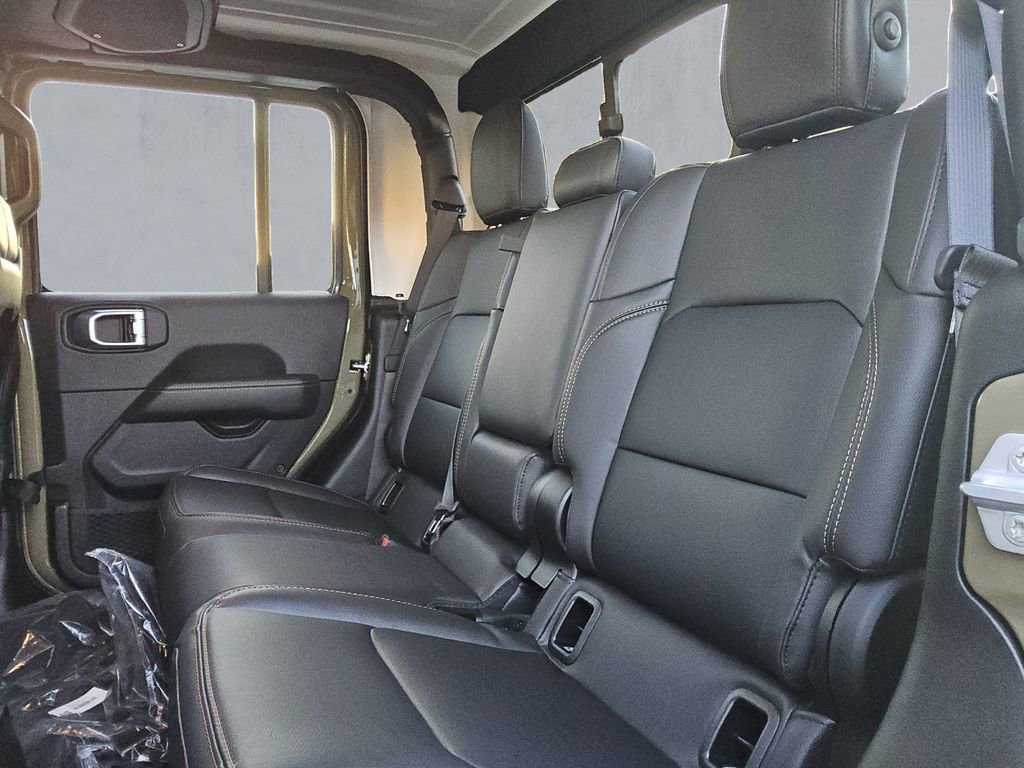 New 2026 Jeep Gladiator Sport image 13