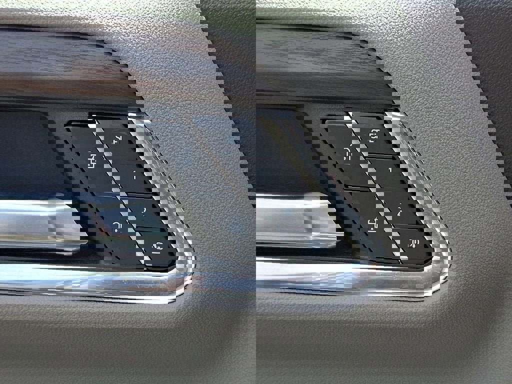 Certified 2023 GMC Sierra 1500 SLT w/ SLT Premium Package image 30