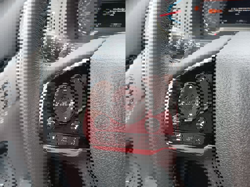 Used 2022 Honda Pilot Touring image 26