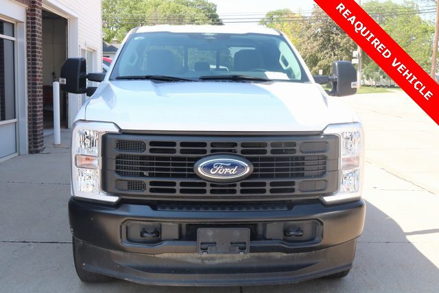Used 2024 Ford F350 XL w/ Camper Package image 5