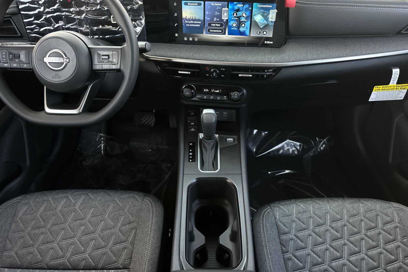 New 2026 Nissan Kicks SV image 4