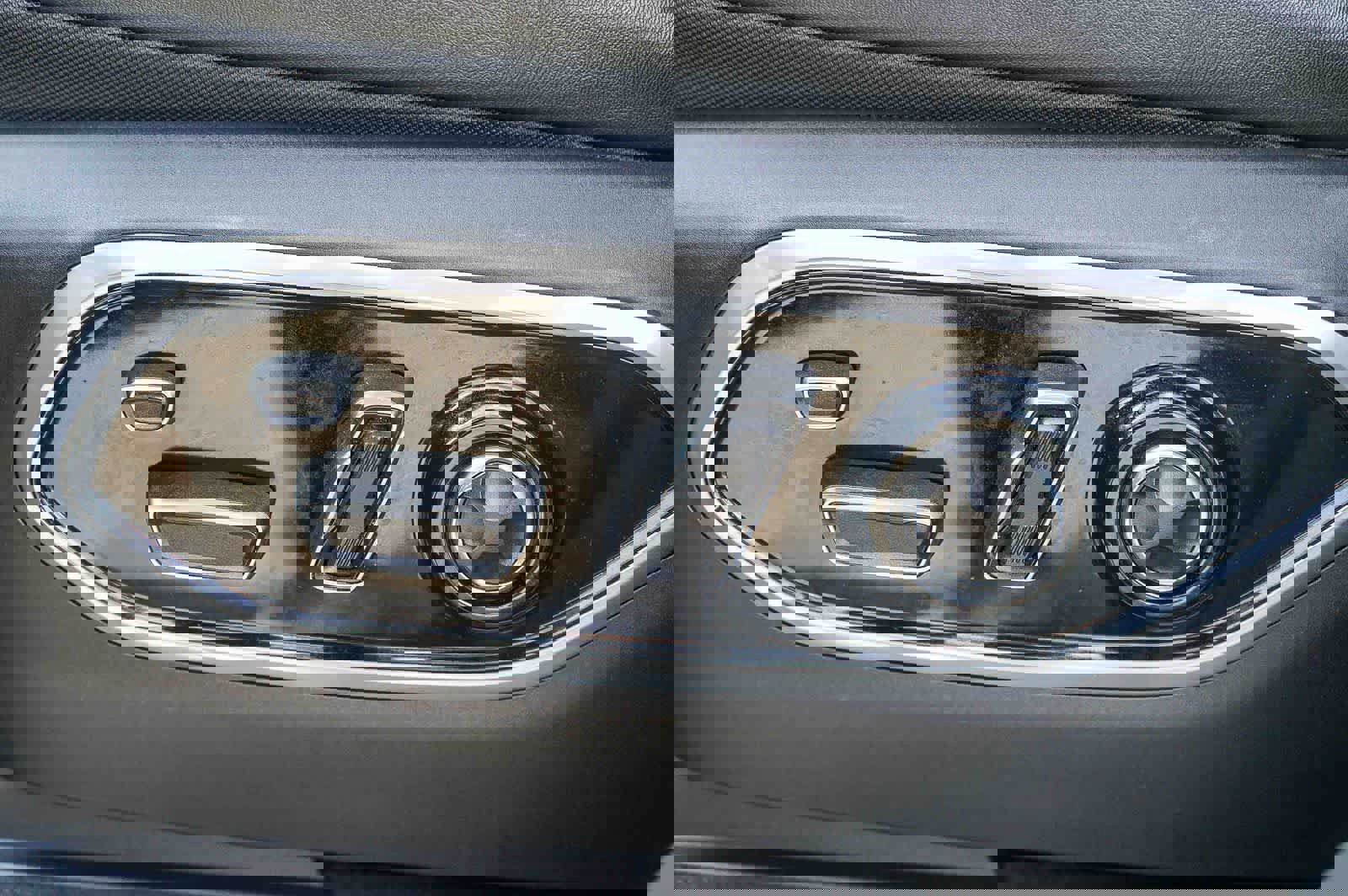 Used 2022 Jeep Grand Cherokee Summit w/ Advanced Protech Group IV image 19