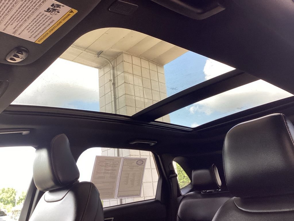 Used 2022 Ford Edge ST-Line w/ Class II Trailer Tow Package AWD/4WD image 74