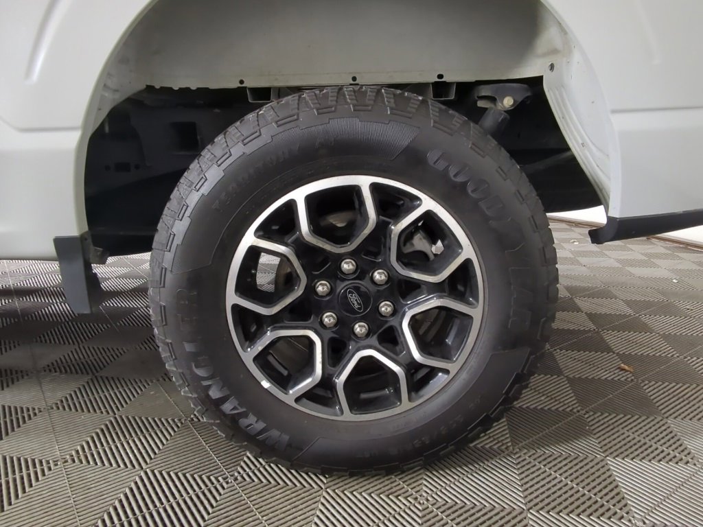 Used 2023 Ford F150 XLT w/ Equipment Group 302A High image 9