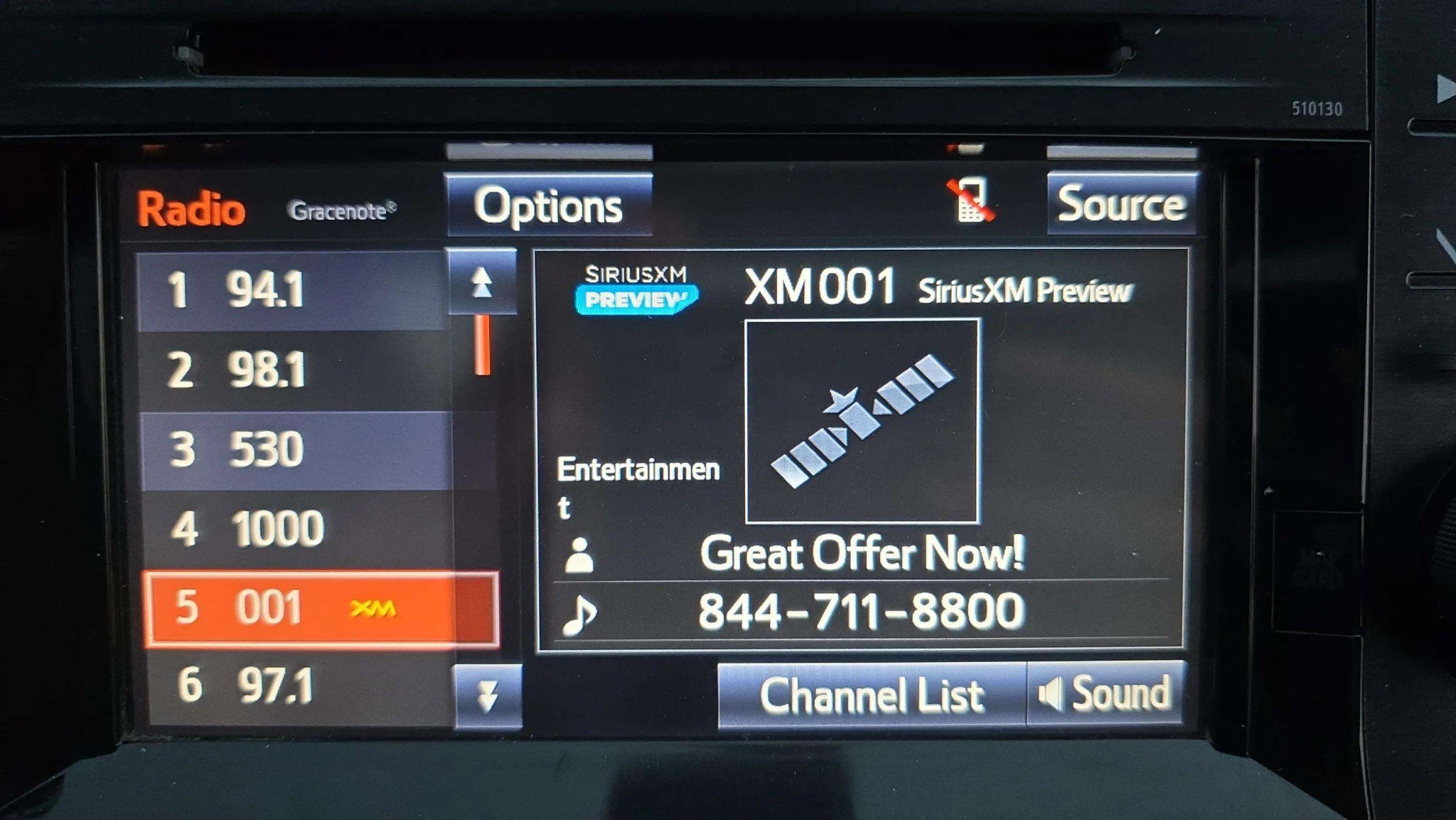 Used 2018 Toyota Avalon XLE Premium image 25