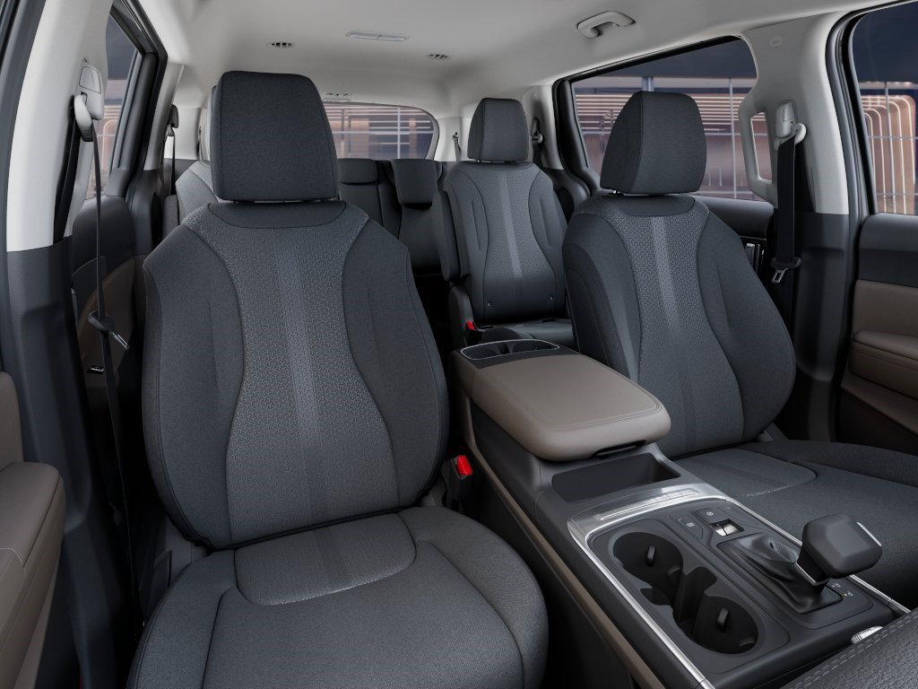 New 2027 Kia Carnival LX FWD image 15