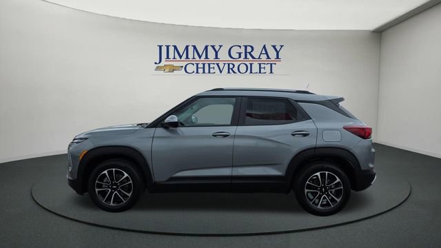 New 2026 Chevrolet TrailBlazer LT image 2