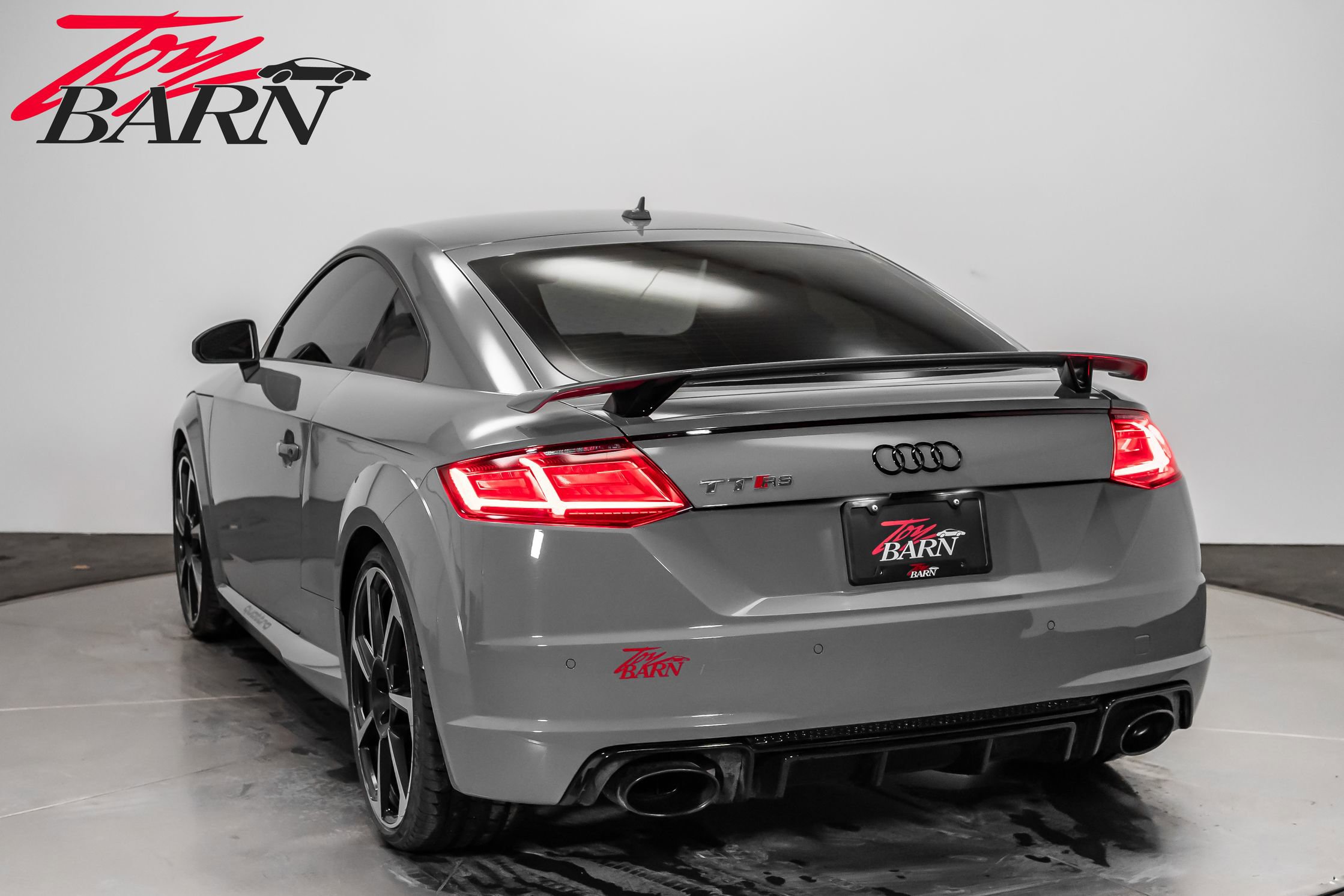 Used 2018 Audi TT RS w/ Technology Package image 14