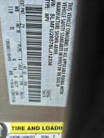 Used 2008 Lincoln Navigator image 24