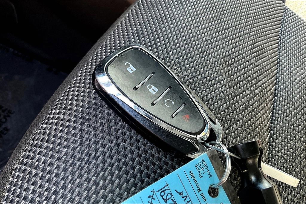 Used 2023 Chevrolet Traverse LT image 10