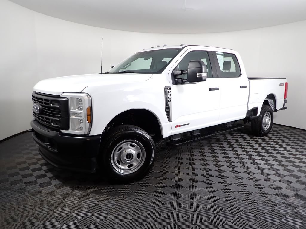 Used 2025 Ford F350 XL w/ Snow Plow Prep Package image 15