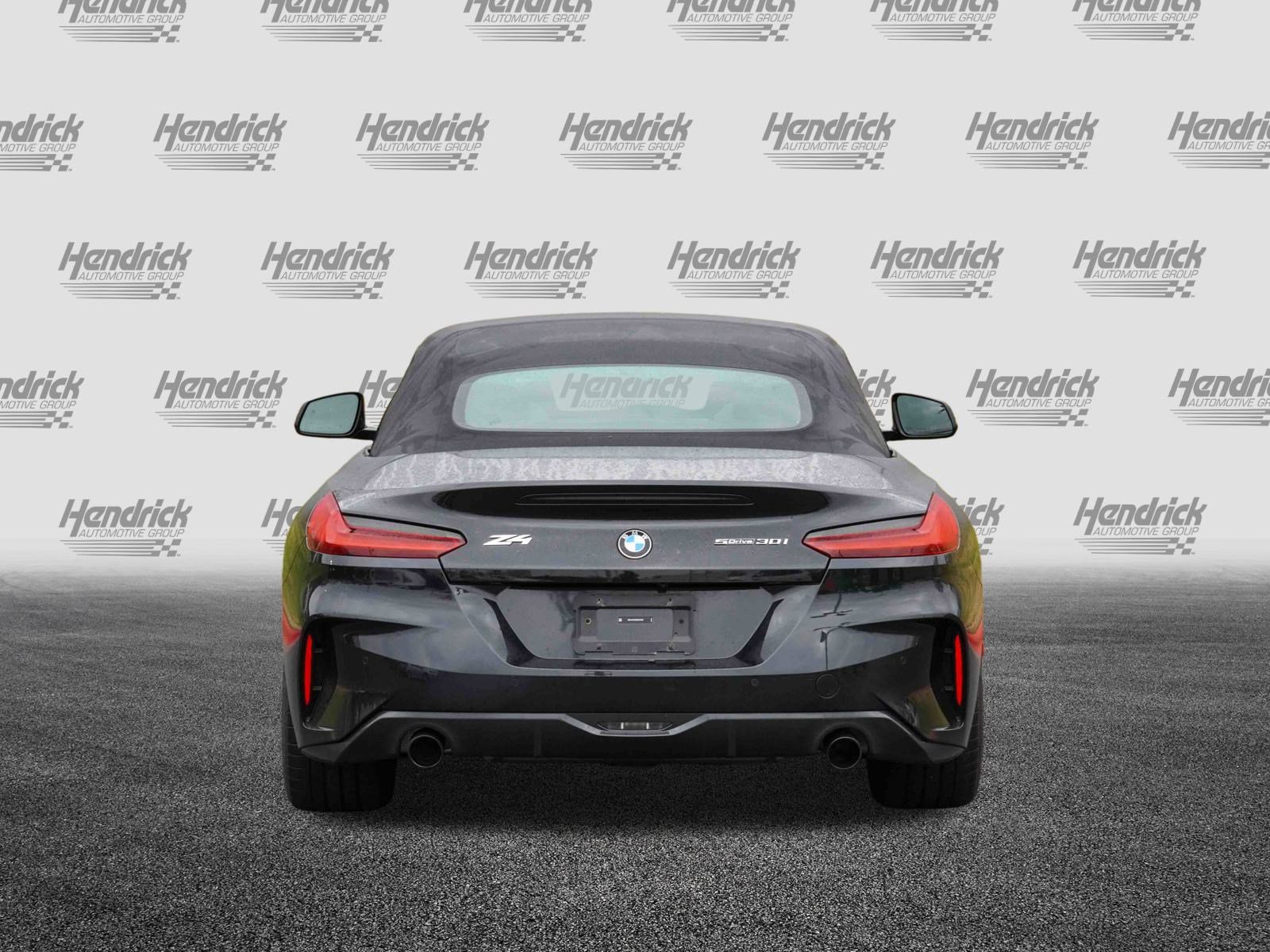 Used 2024 BMW Z4 sDrive30i w/ Shadowloine Package image 8