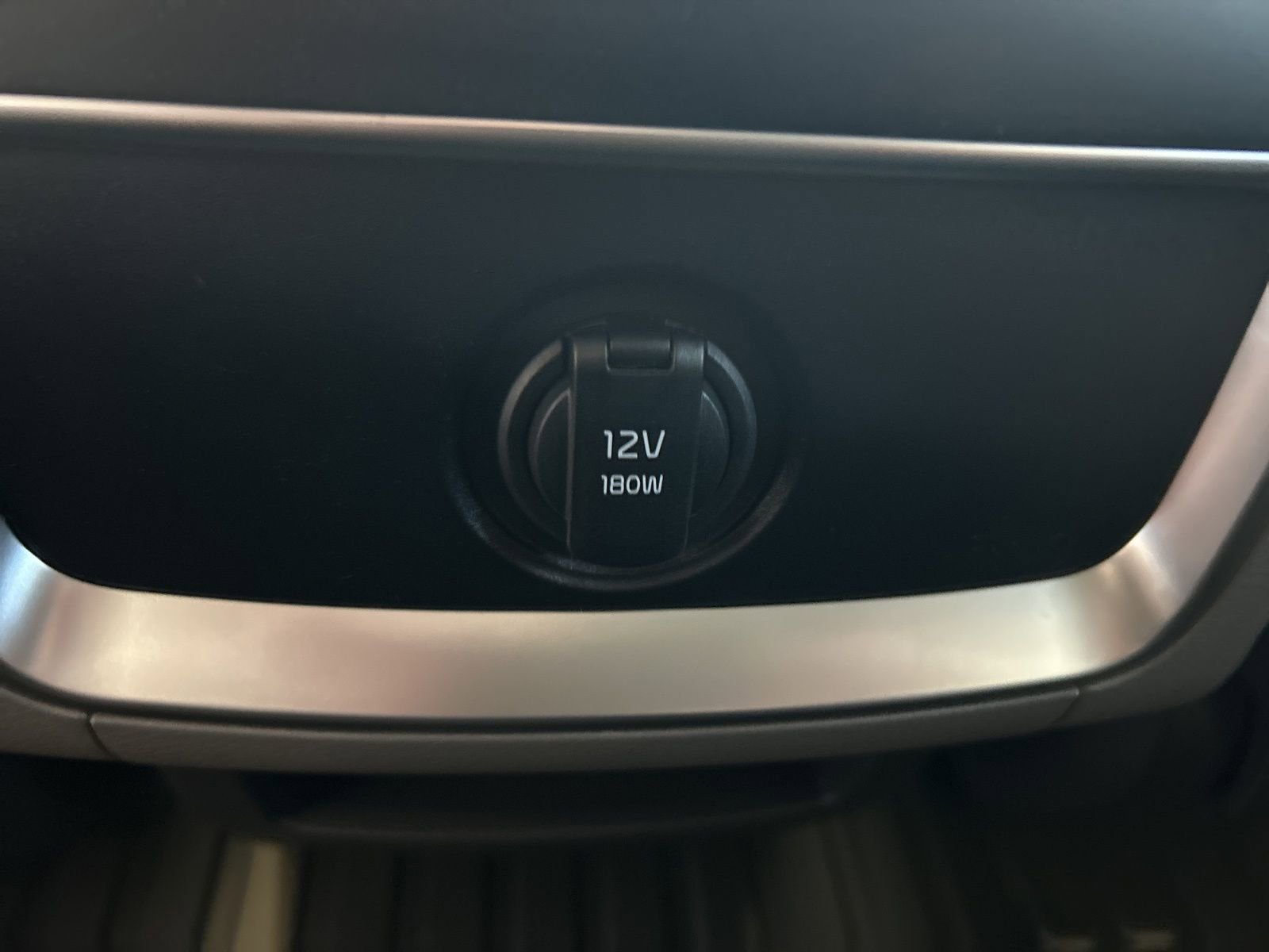 New 2026 Kia Carnival EX image 17