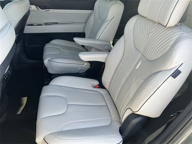 Used 2025 Hyundai Palisade Calligraphy image 34