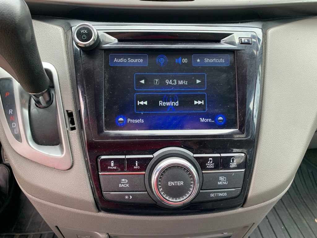 Used 2016 Honda Odyssey SE image 19