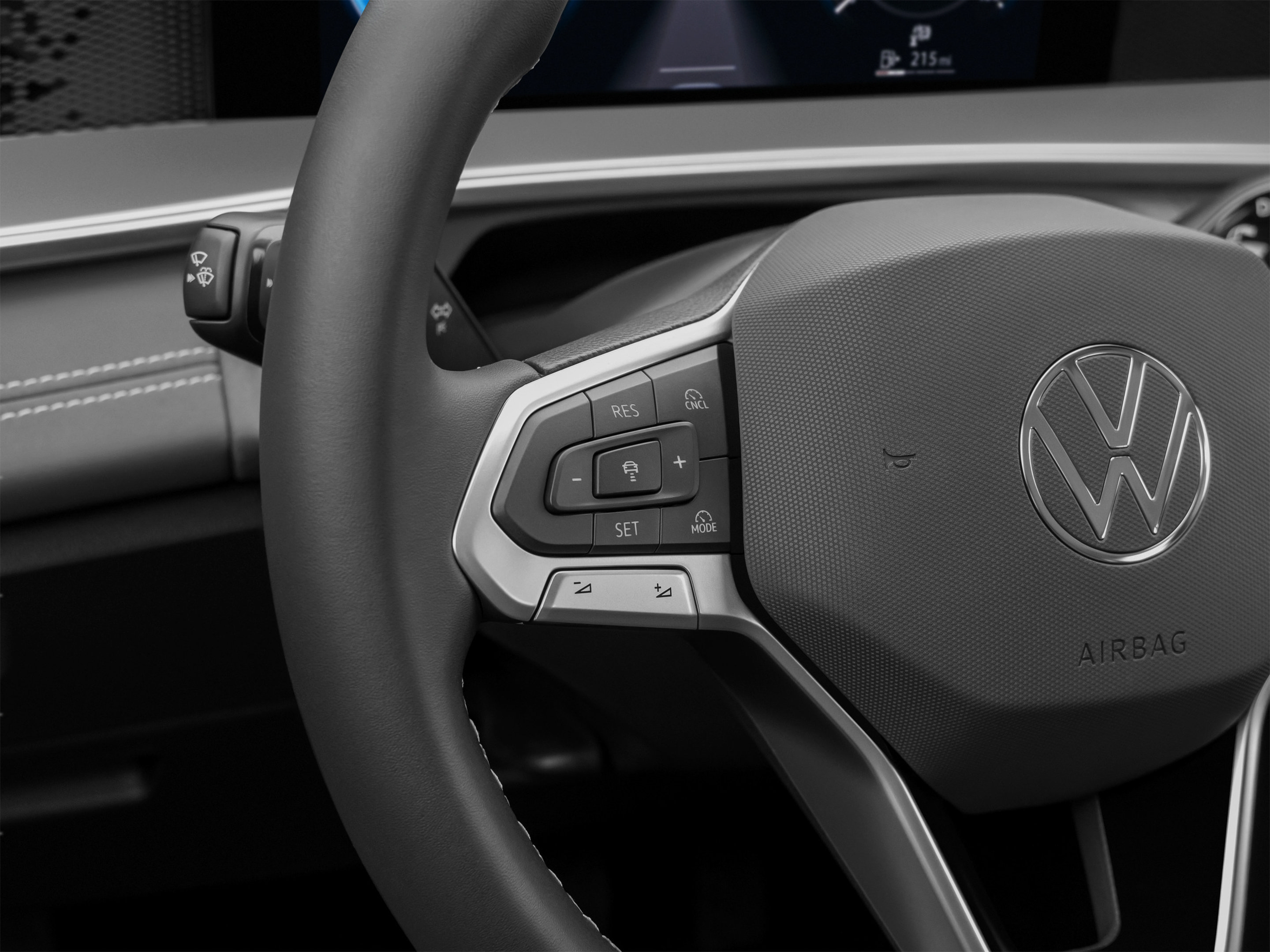 Used 2025 Volkswagen Tiguan S FWD image 39
