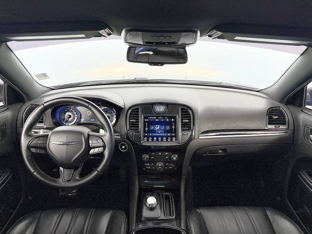 Used 2017 Chrysler 300 S RWD image 48