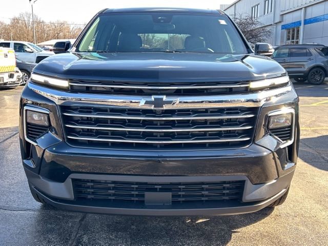 New 2026 Chevrolet Traverse LT image 2