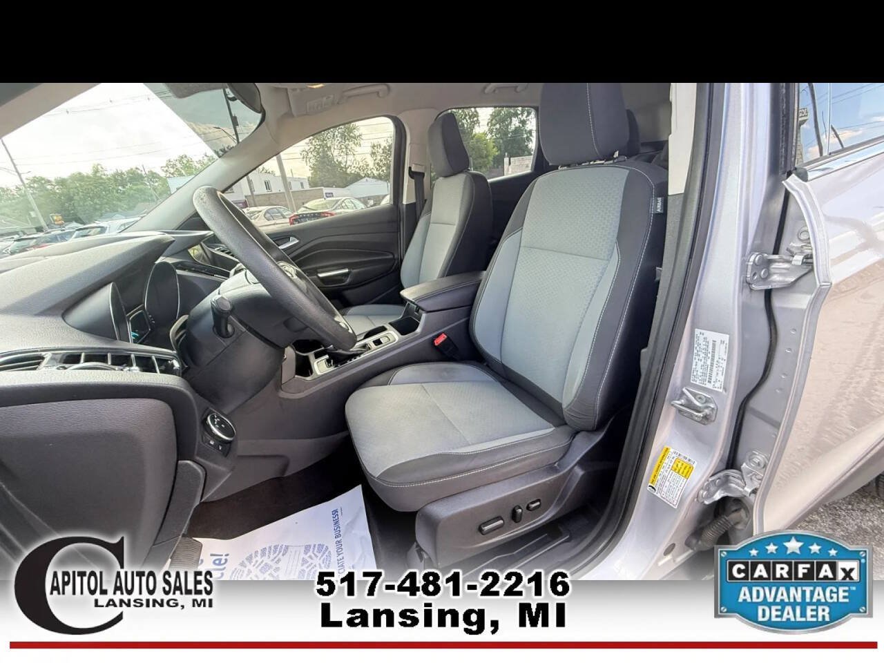 Used 2018 Ford Escape SE w/ SE Sync 3 Package AWD/4WD image 13