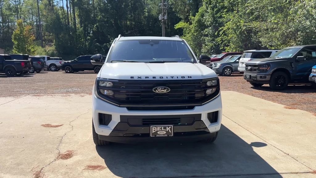 New 2025 Ford Expedition Platinum w/ Stealth Performance Package image 9