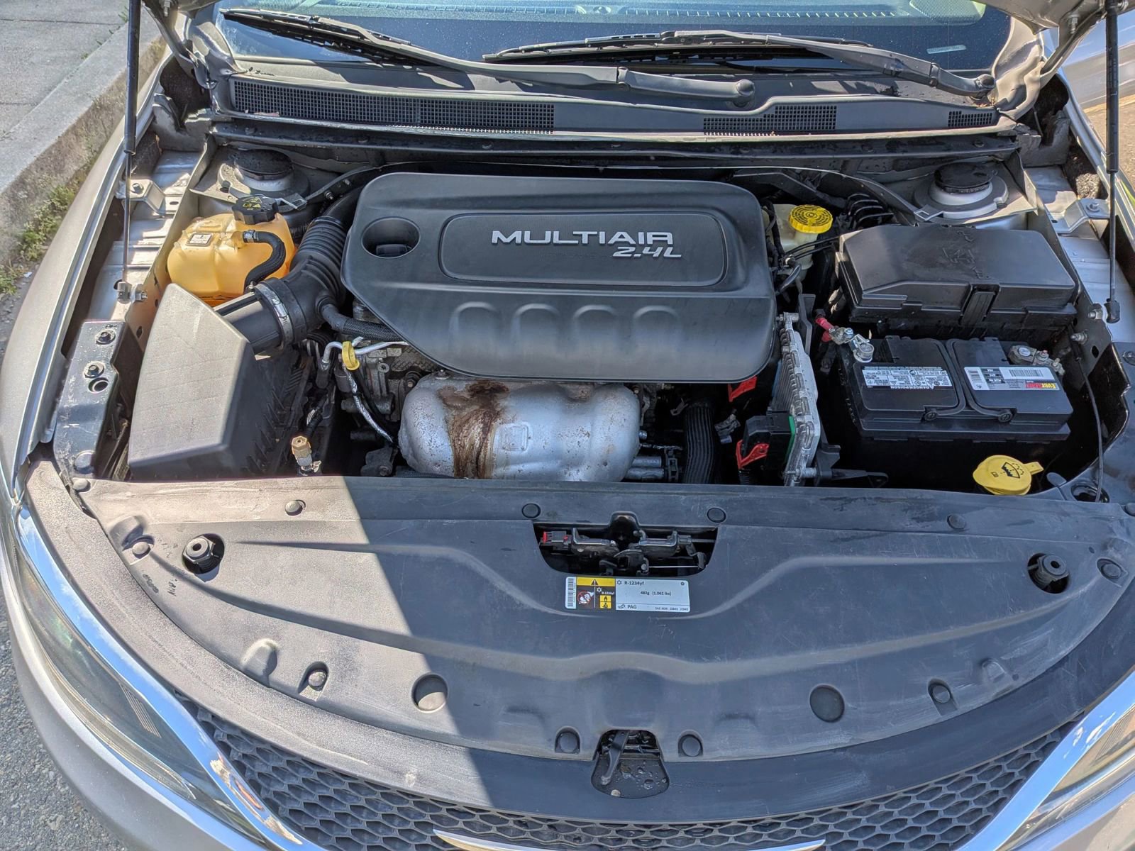 Used 2016 Chrysler 200 Limited w/ Anniversary Edition FWD image 15