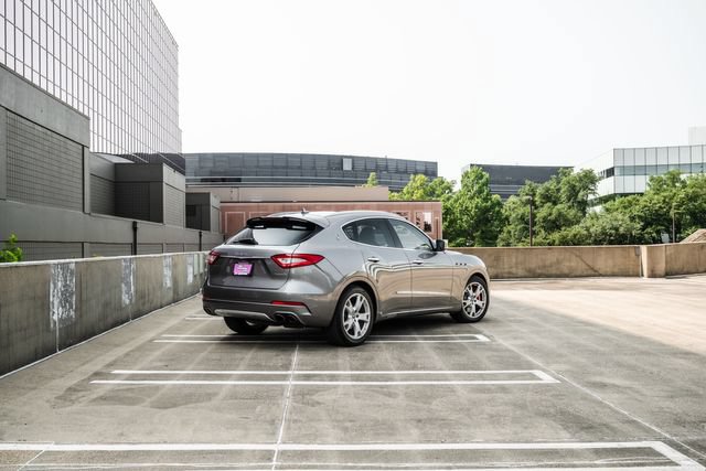 Used 2017 Maserati Levante S AWD/4WD image 48