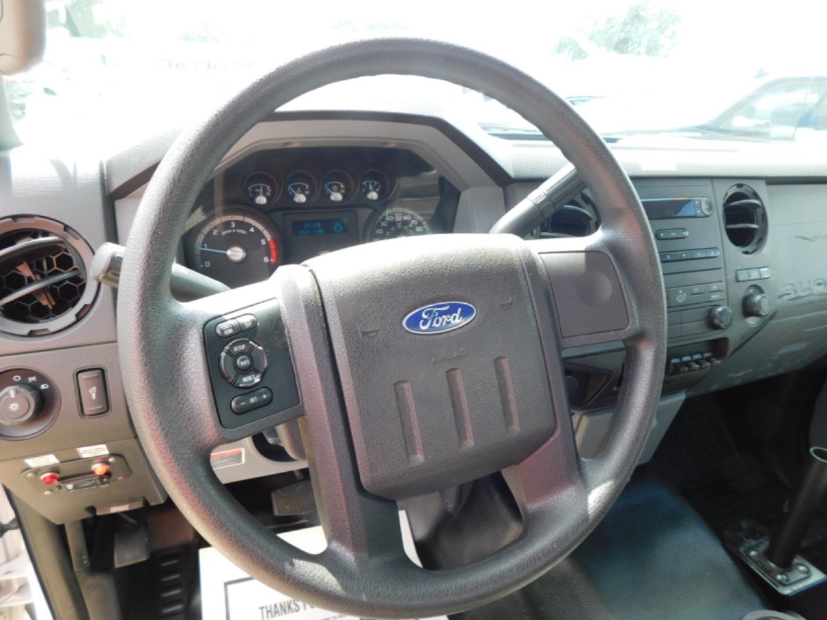 Used 2011 Ford F550 Luxury w/ PWR Equipment Group RWD image 18