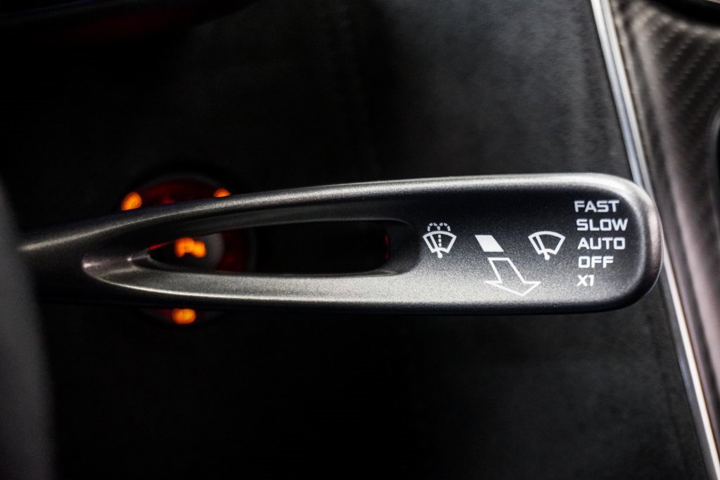 Used 2020 McLaren 600LT Spider image 26