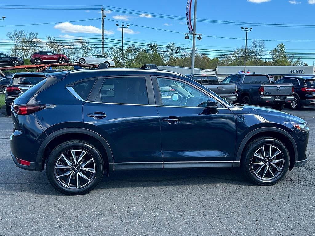 Used 2018 MAZDA CX-5 Touring w/ Preferred Equipment Package AWD/4WD image 5